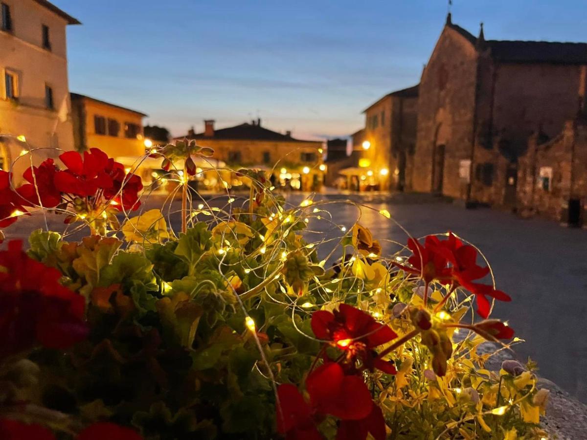 Monteriggioni Castello Villa Eksteriør bilde