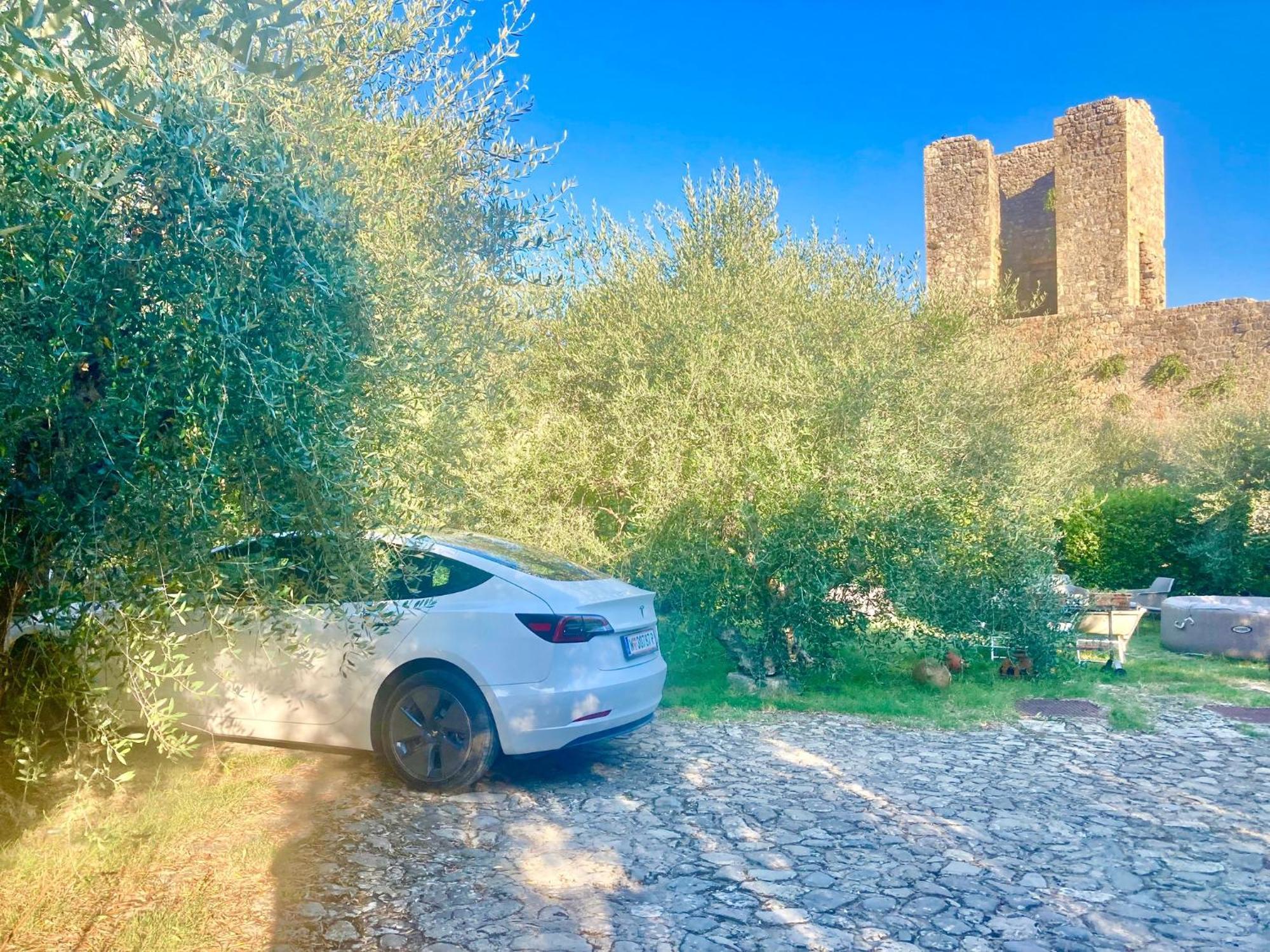 Monteriggioni Castello Villa Eksteriør bilde